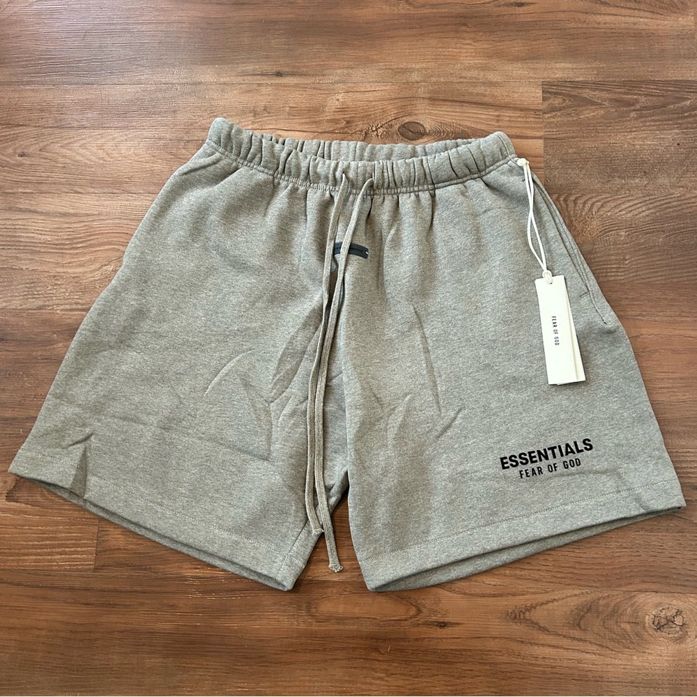 Authentic Fear of God Essentials Homestead Heather Shorts SS25 Size Medium NWT
